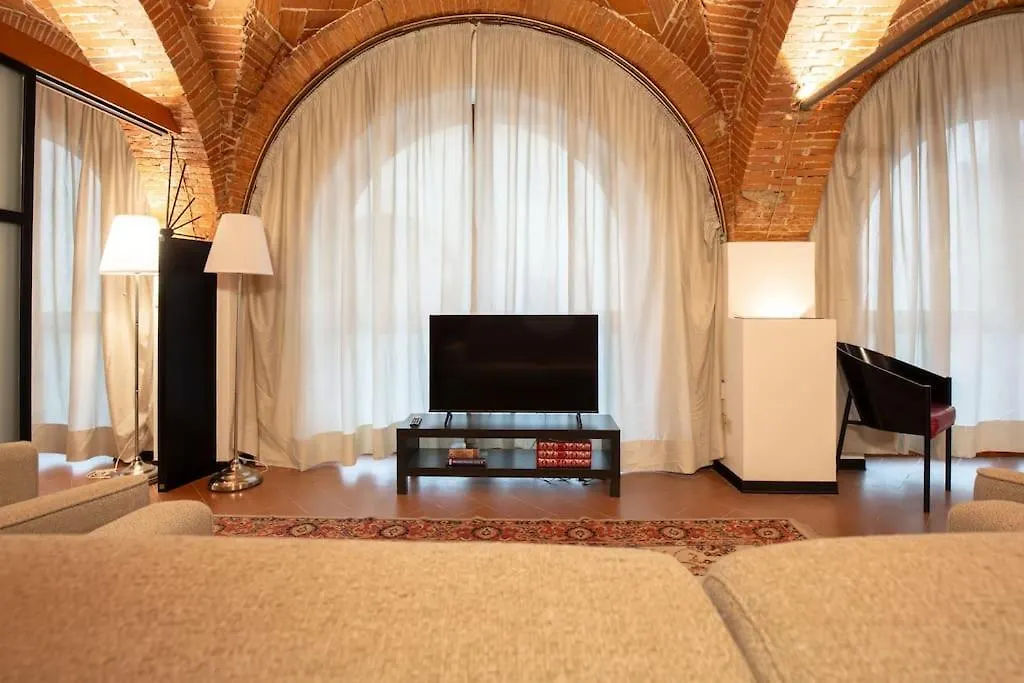 Benci Apartment In Florence